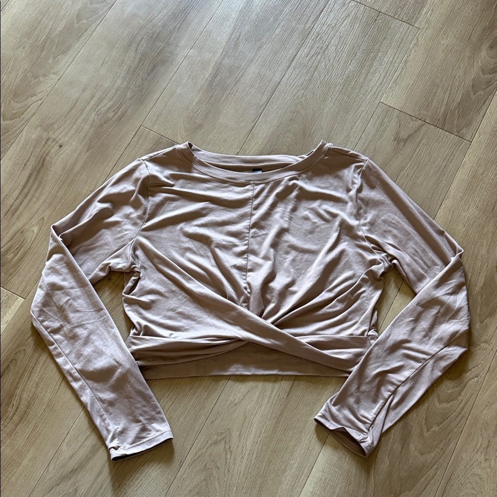Kyodan Blush Long Sleeve Twist Front Crop Top